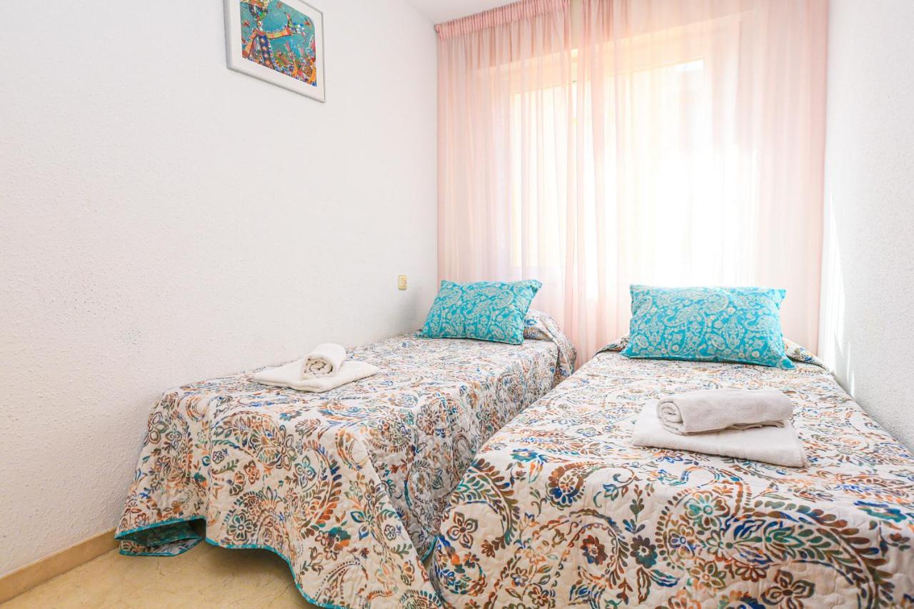 Appartement Austral - Only Families à Lloret de Mar Extérieur photo